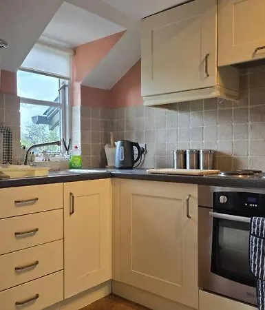 Appartement No8 College Gate *