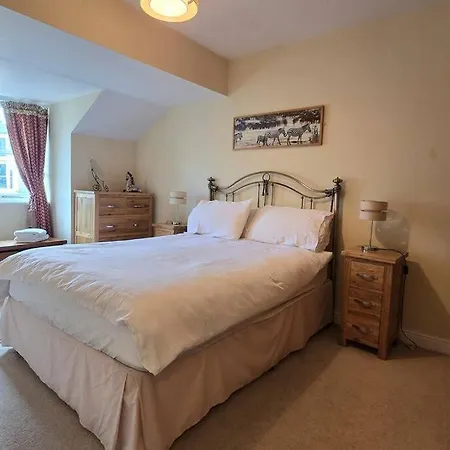 No8 College Gate * ويندرمير